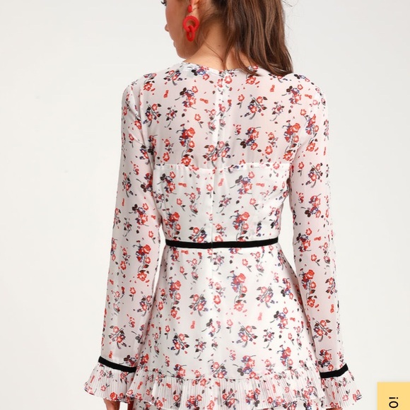 NWOT Lulus White Dress with Flowers - Picture 3 of 5